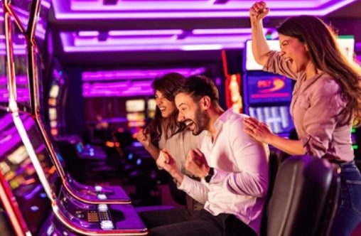 mmk38 Live Casino နှင့် Sports Betting